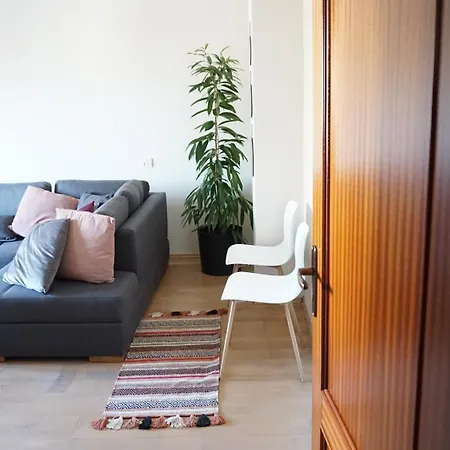 Aksi - Center Dedicated Workspace تيرانا