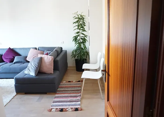 Aksi - Center Dedicated Workspace Tirana